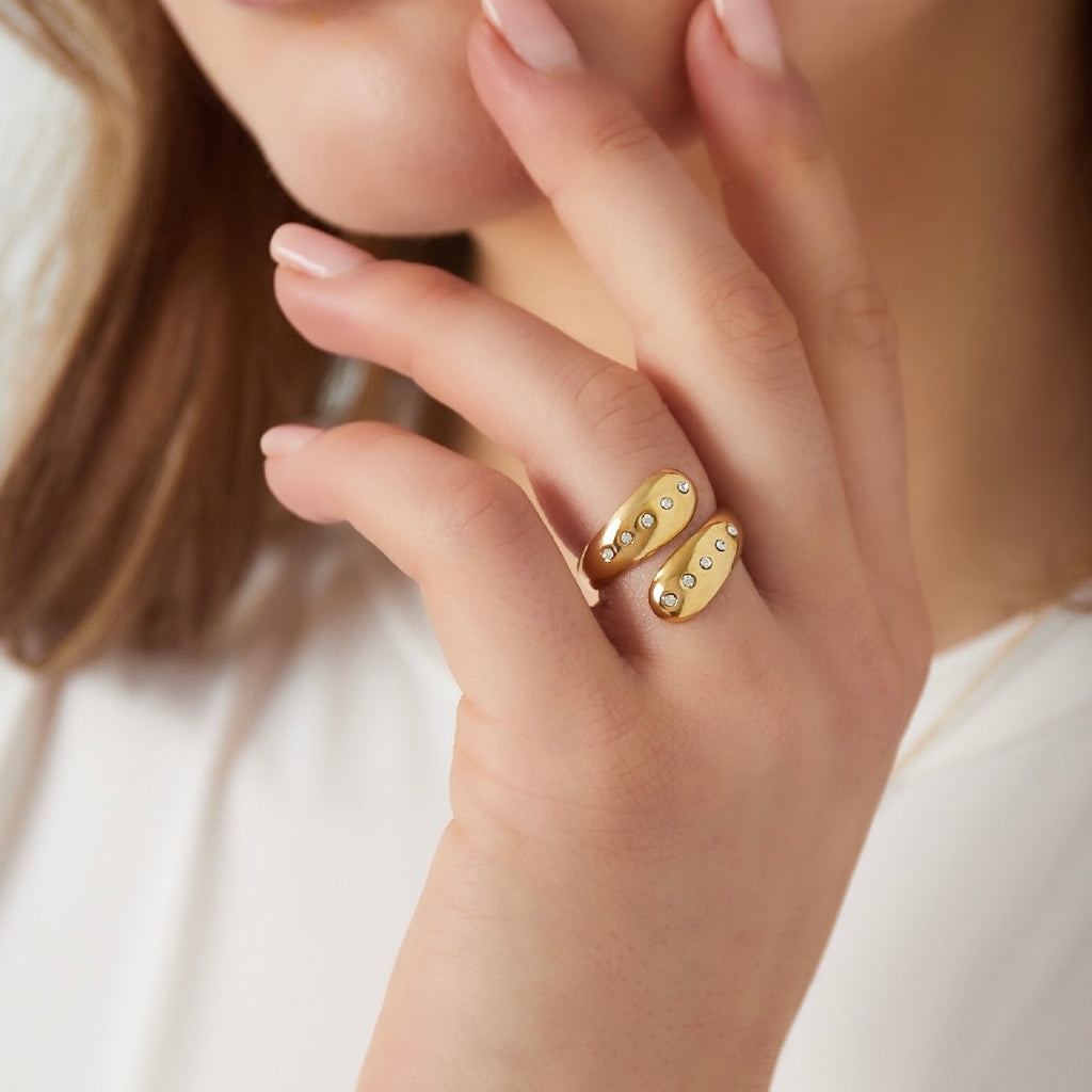 Sparkling Drop Ring