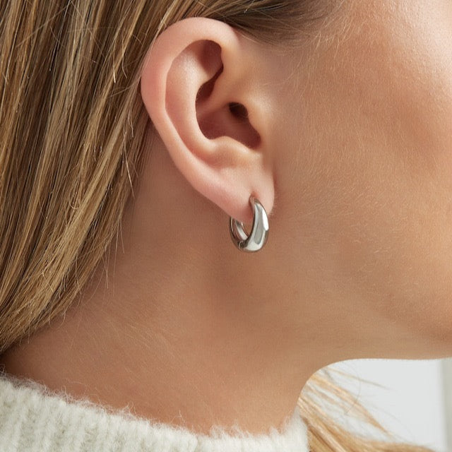 Essential Hoops Midi Earrings