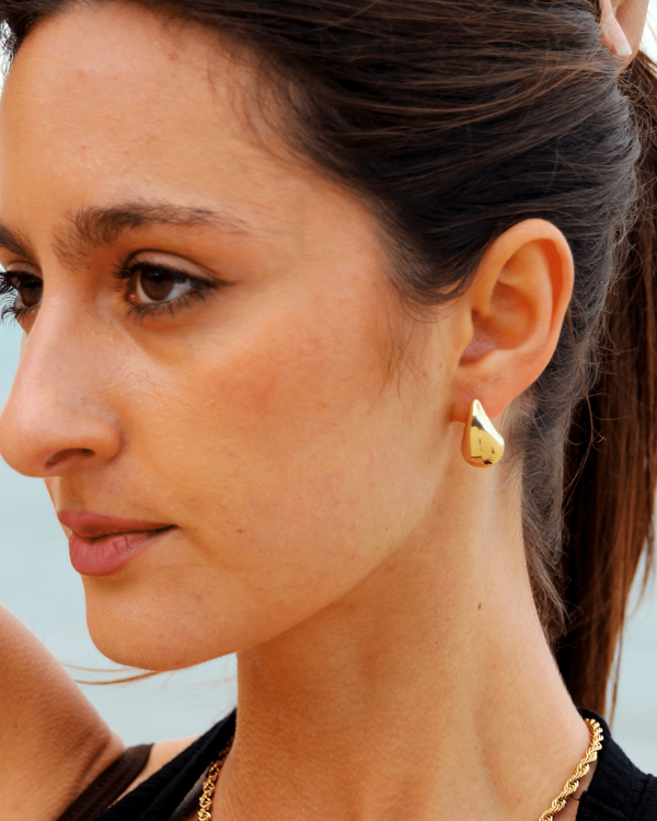 Drop earrings