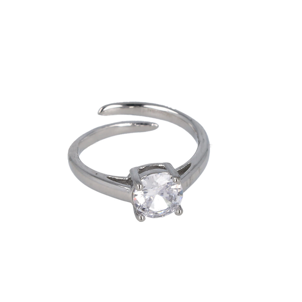 Light point ring with set zirconia